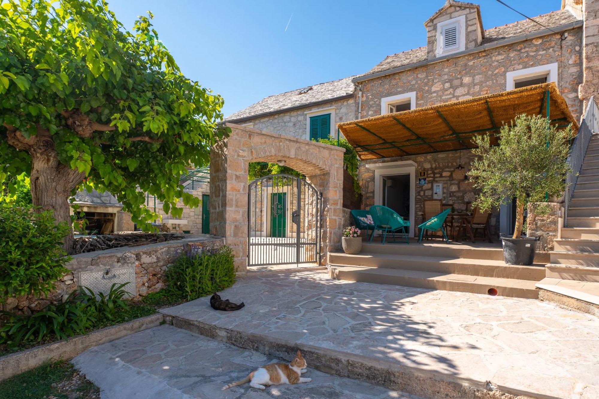 Nona VI - Boutique Stone House Villa Bol Exterior foto